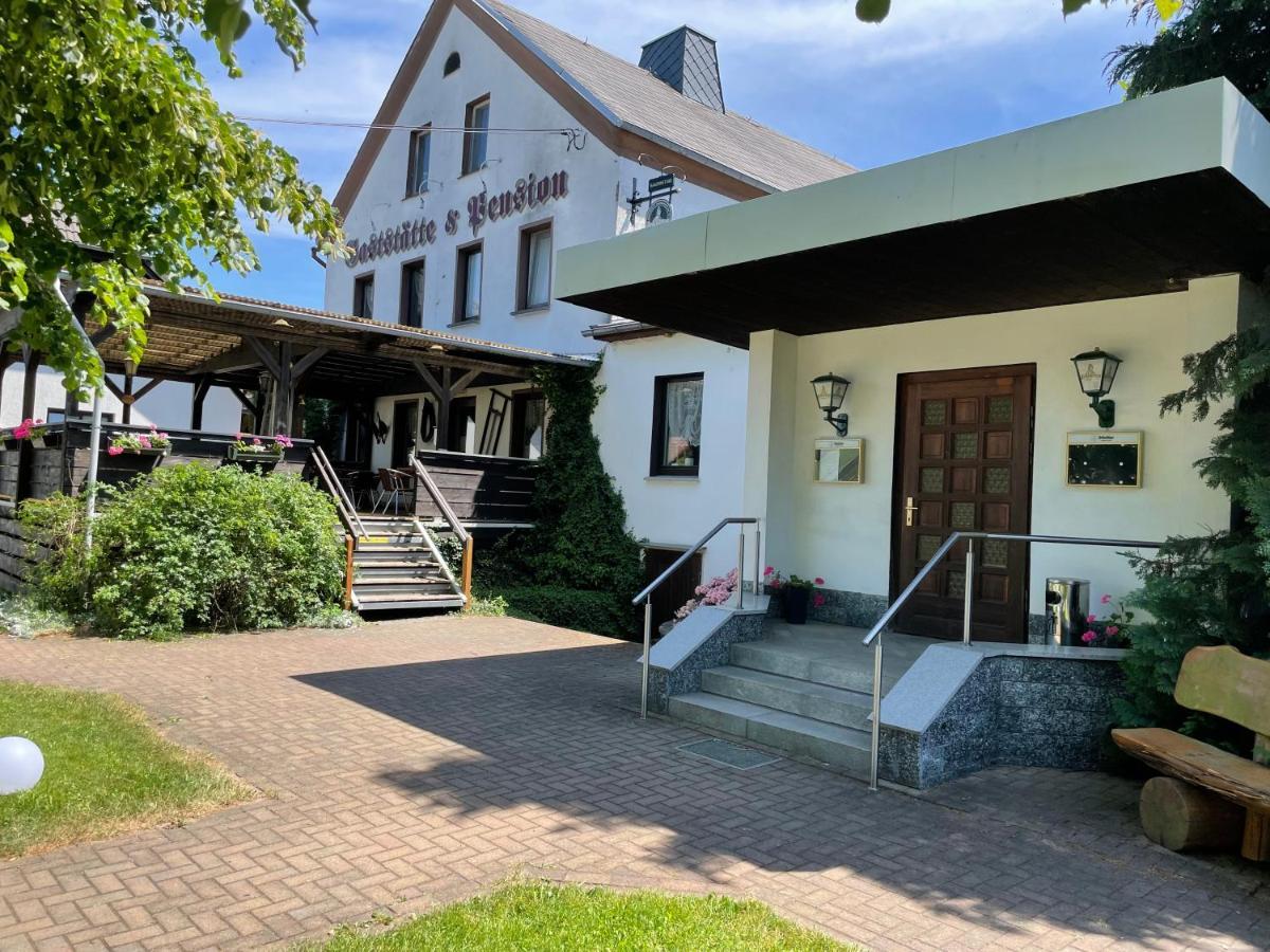 Pension & Gaststaette Bauernstube Heinsdorfergrund Exterior photo